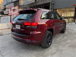 جیپ گراند شیرۆکی